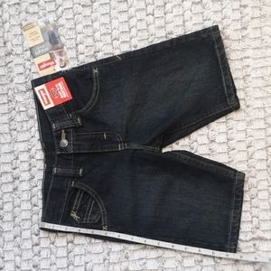 NWT. Boys Adjustable Waist Jean Shorts By Wrangler.